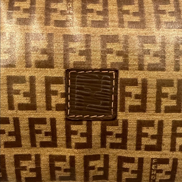 FENDI Crystal Zucca Large Clutch / Pouch Vintage - Picture 3 of 16